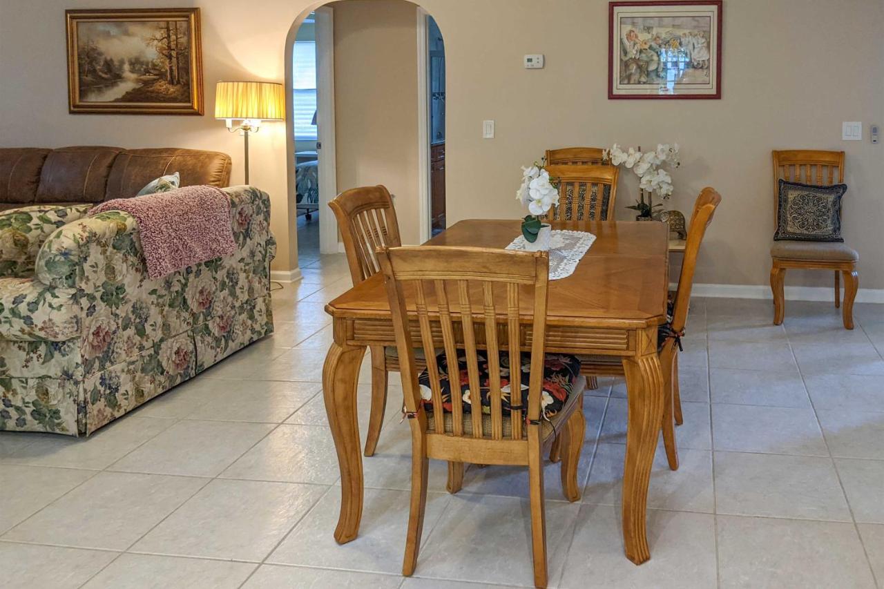 Pet-Friendly Flagler Beach Home With Yard Near Beach Exteriör bild